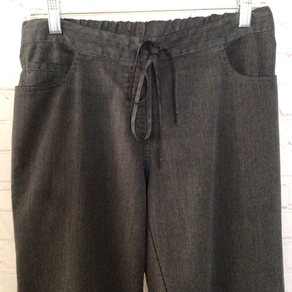 Grey’s Anatomy Grey Scrub Pants - Picture 2 of 10